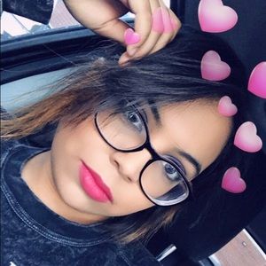 Meet your Posher, Tamara